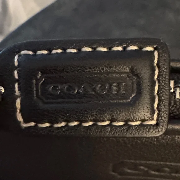 Coach Black Leather Toiletry Bag - Picture 3 of 5